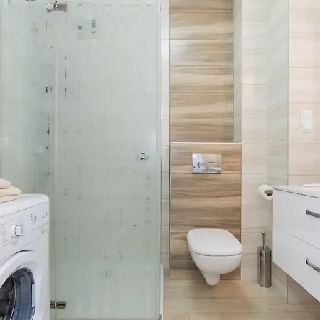 아파트 Jantar Pogodne 코워브제크